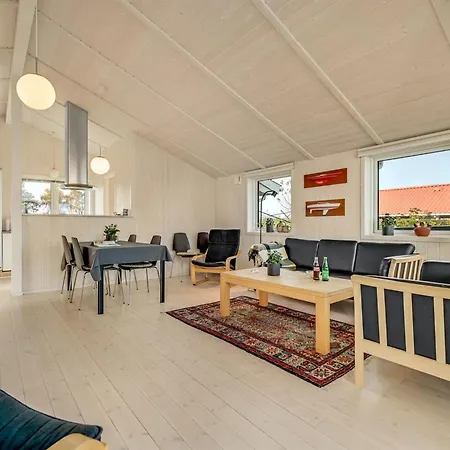 Duschanka - 50m To The Fjord By Interhome Feriehus *